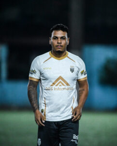 DSC 1750 Scaled E1770248603913 242x300